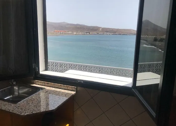 Semesterbostad El Roquito Ocean View Tarajalejo