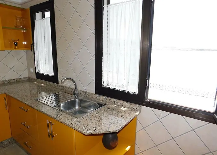 El Roquito Ocean View Holiday home *