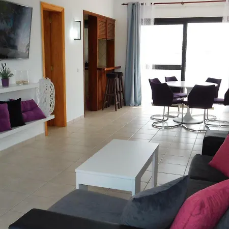 El Roquito Ocean View Vakantiehuis Tarajalejo